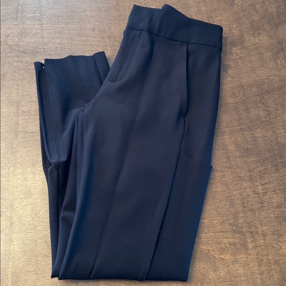 Athleta Stellar Trouser Pant Size 6 - Picture 1 of 10
